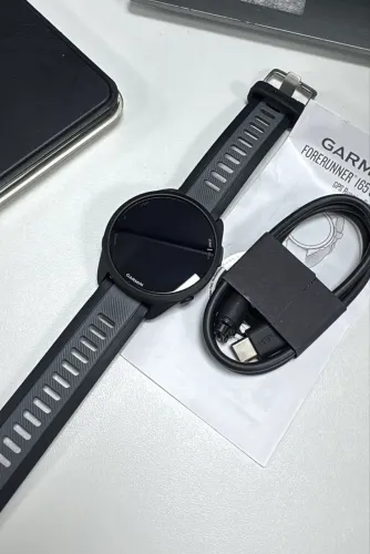 Garmin Forerruner 165 Preto