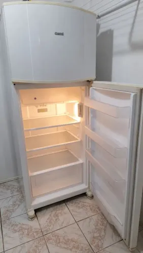 Vendo Geladeira frost free consul