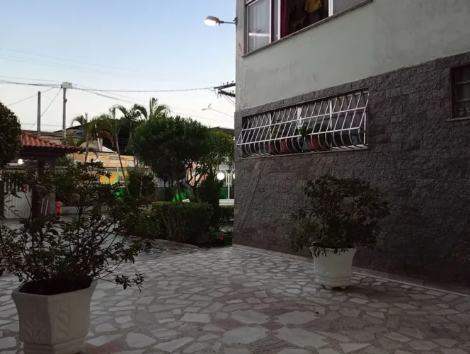 Apartamento com 2 Quarto(s) e 1 banheiro(s) para Alugar, 43 m² por R$ 720 / Mês