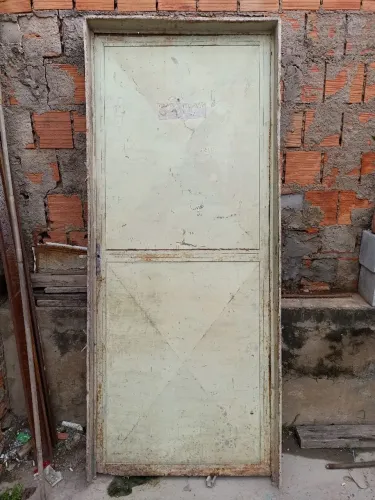 Porta aço com portal 90x2.20 reforçada 380,00