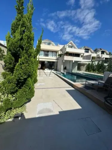 Casa em Condomínio para venda e locação em Barra da Tijuca, Rio de Janeiro 4 quartos 450m²