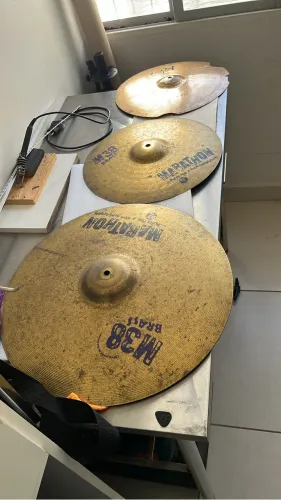 Pratos para bateria