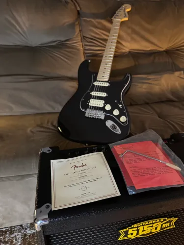 Zerada! Guitarra Fender Americana