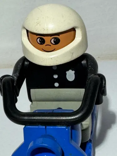 O motoqueiro LEGO