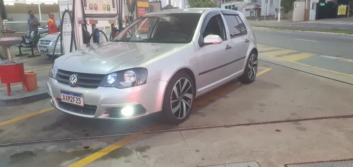 Volkswagen Golf 1.6 MI Total Flex 8V 4P 2008