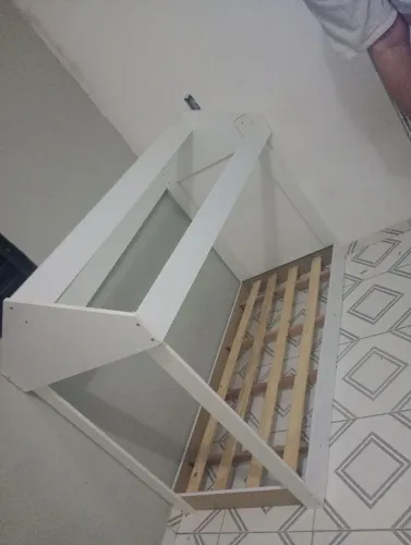 Vendo cama montessoriana cabana semi nova 