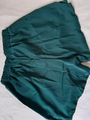 Short verde