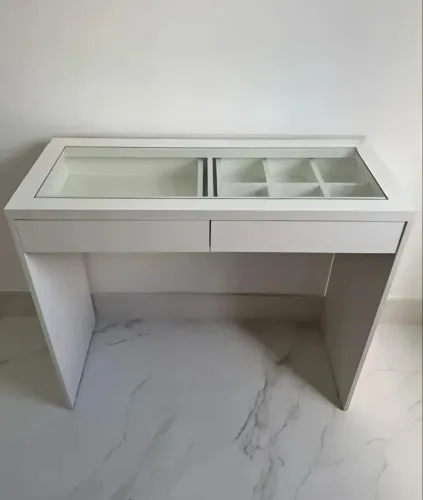 Escrivaninha Com Tampo De Vidro L 1.20 M