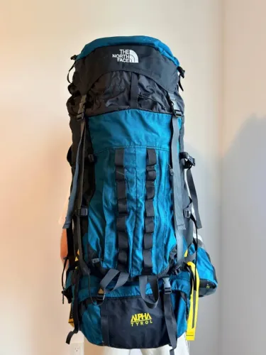 Mochila Cargueira THE NORTH FACE 90L.