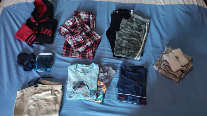 Roupa menino 8/9 anos