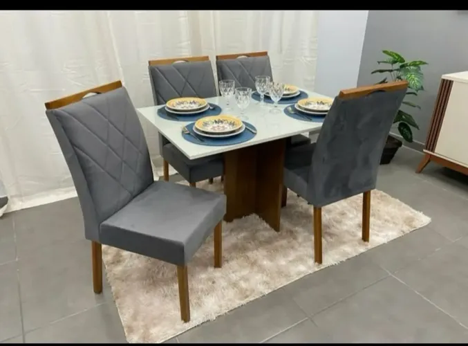 Mesa de jantar de luxo 