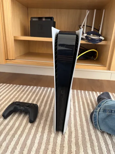 PlayStation 5 em perfeito estado