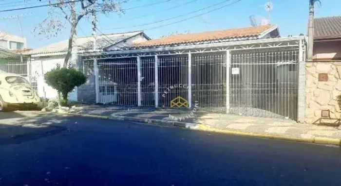 CASA COMERCIAL E RESIDENCIAL À VENDA NO BAIRRO NOVA VALINHOS.