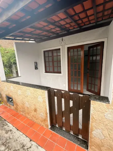 Casa Duplex à Venda em Stella Maris  Condomínio Petromar
