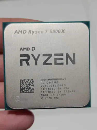 AMD Ryzen 7 5800X