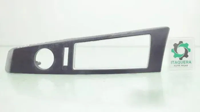 Moldura Difusor Ar Lado Esquerdo Hyundai Cruz Ano 2008 2009