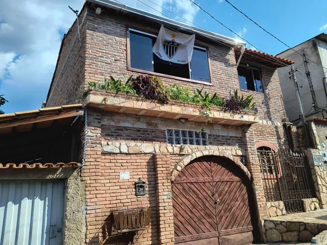 02 casas Vale Jatobá - barreiro - troca sitio