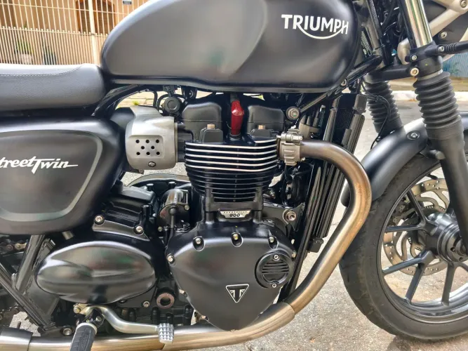 Triumph Street Twin 900 - 2017