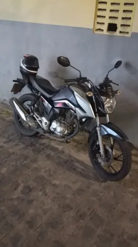 Sou moto entregador