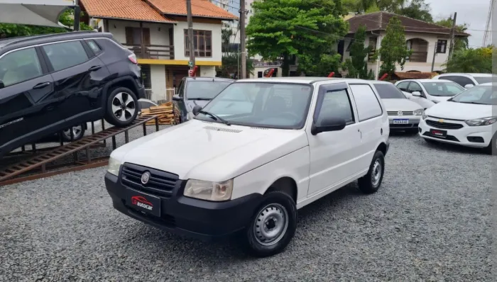 Fiat Uno Furgão 1.3 MPI Fire/ Fire Flex 8V 2013