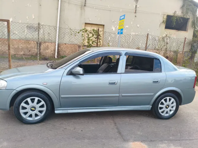 Chevrolet Astra Sedan 2.0/cd/ Expres.gls 2.0 8V 4P 2003