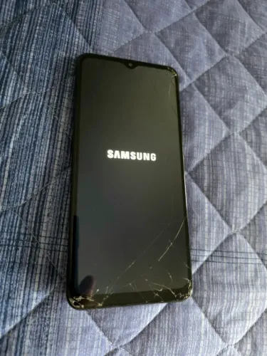 Samsung Galaxy A02 - Dual Chip - Funcionando - Tela Quebrada
