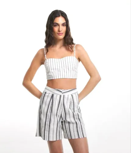 CONJUNTO BERMUDA E CROPPED EM LINHO RENNER FEMININA OFF WHITE E PRETA  