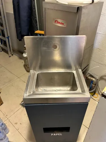 Pia Portátil Inox móvel para bar