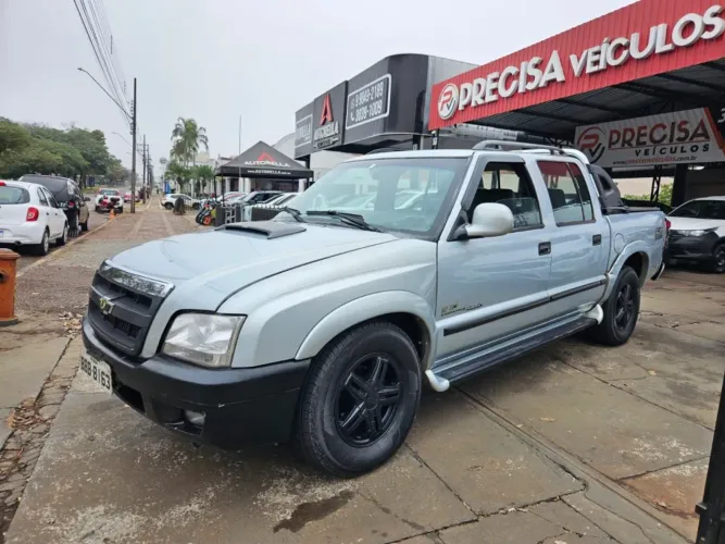 Chevrolet S10 Pick-up Exec. 2.8 4X2 CD TB Int.dies 2006