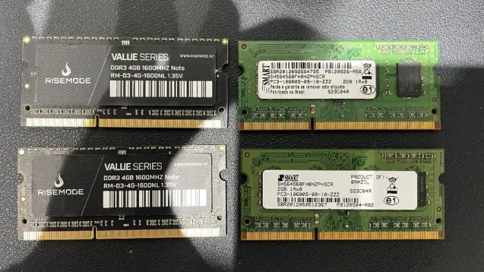 4 Pentes de Memória RAM para Notebook - 12 GB (total), 1600 MHz, DDR3