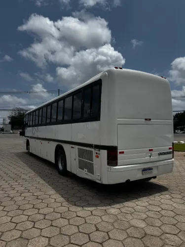 Ônibus rodoviário Scania 113 