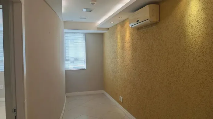 SALA COMERCIAL PARA VENDA NO CENTRO