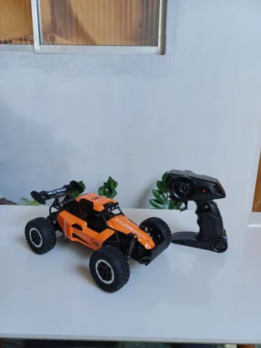 Carro de controle remoto Off-Road