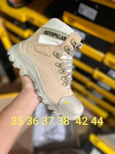 Bota CATERPILLAR cano alto ( NUDE) 35 ao 44