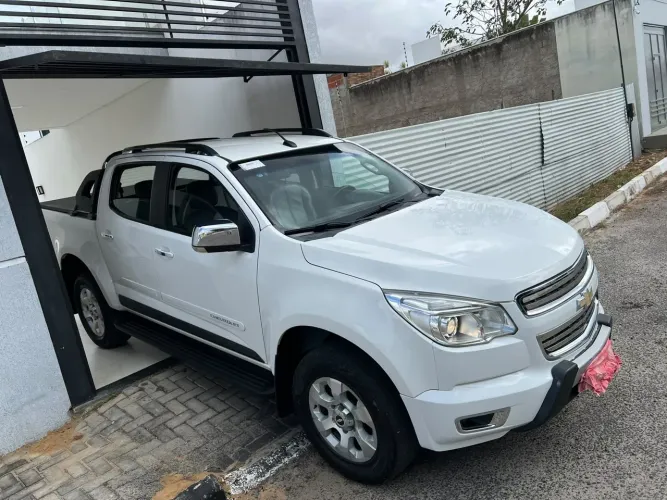 Chevrolet S10 Pick-up LTZ 2.5 Flex 4X2 CD 2015
