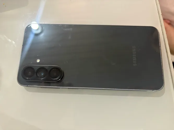 Samsung a56 