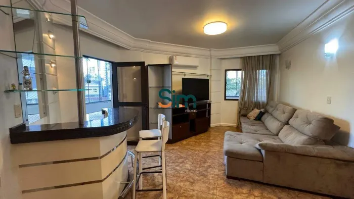 Apartamento Mobiliado de 3 Quartos (1 Suíte) com 2 Vagas no Centro de Chapecó