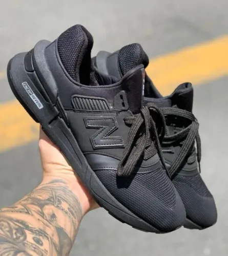New Balance 997s Masculino Cor: Preto/Preto - Disponível 38 AO 43