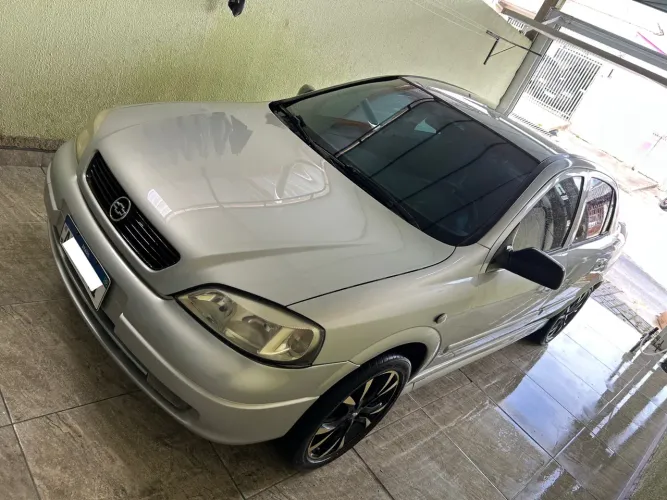 Chevrolet Astra GL Milenium 1.8 MPFI 4P 2001
