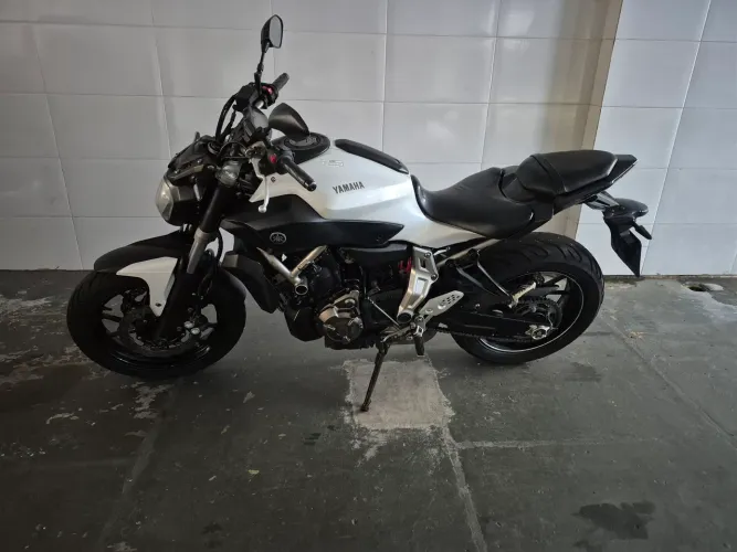 Vendo MT 07 2016
