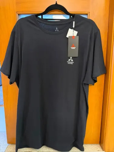 Camisa Mitsubishi, Nova com Etiqueta da Compra na Camisa