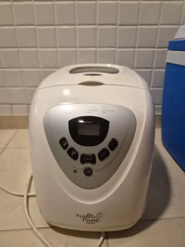 Máquina de pão - Multipane Britânia 220 V