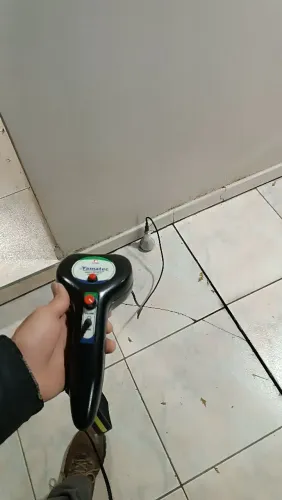 Caça vazamento de água