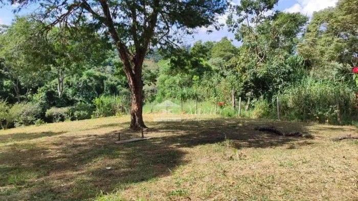 Terreno à venda, 2551 m² por R$ 235.000,00 - Taipas de Pedra - São Roque/SP
