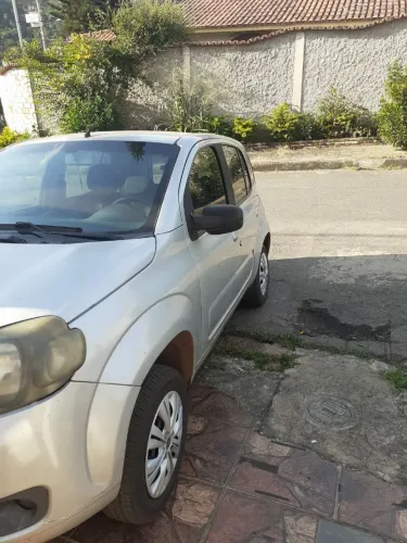 Fiat Uno Vivace/rua 1.0 EVO Fire Flex 8V 5P 2013