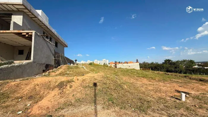 Terreno em condomínio à venda, Condomínio Casa do Lago - Indaiatuba/SP