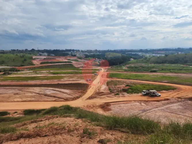 Terreno plano, próximo a lagoa, com 175m² no Parque da Floresta, São José dos Campos - SP