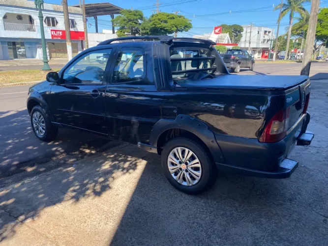 Fiat Strada Working 1.4 MPI Fire Flex 8V CD 2013