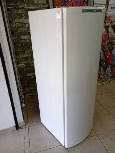 Geladeira Consul 280