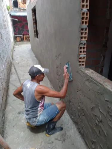 Pedreiro profissional